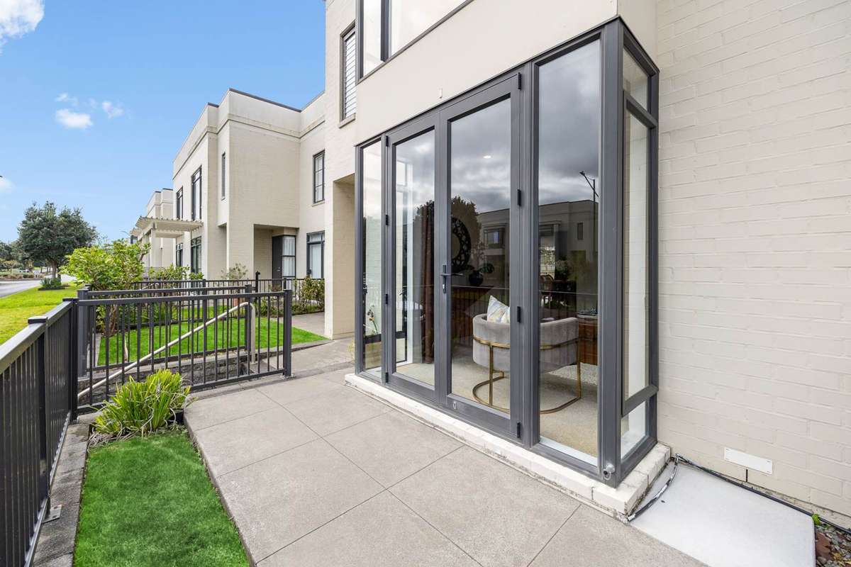80 Bluegrey Avenue_2