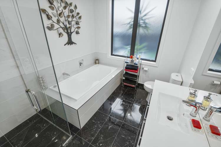 7 Shillingford Boulevard Rolleston_15