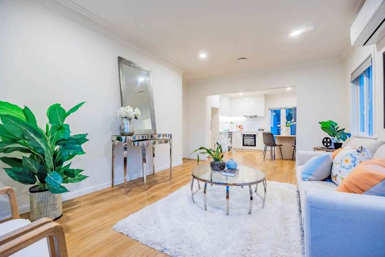 1/14 Taharoto Road Takapuna_6