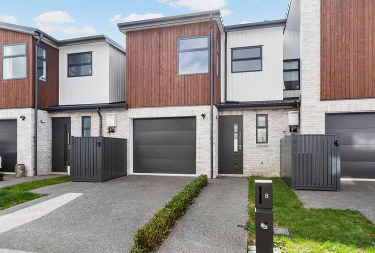 5/102 Swayne Road_0
