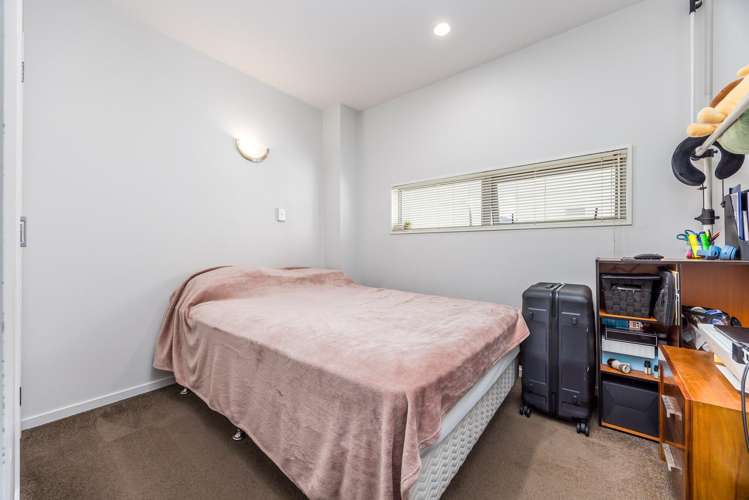 703/17 Vogel Lane Auckland Central_14