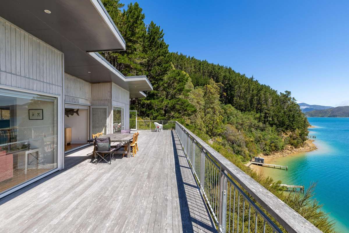 - Bay of Many Coves_1