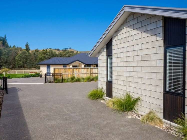 8 Payne Place Witherlea_17