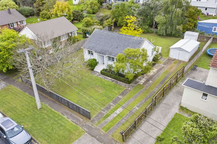 64 Mccullough Avenue Mount Roskill_14