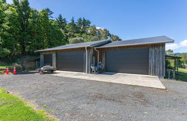 37 Kapowai Road Coroglen_15