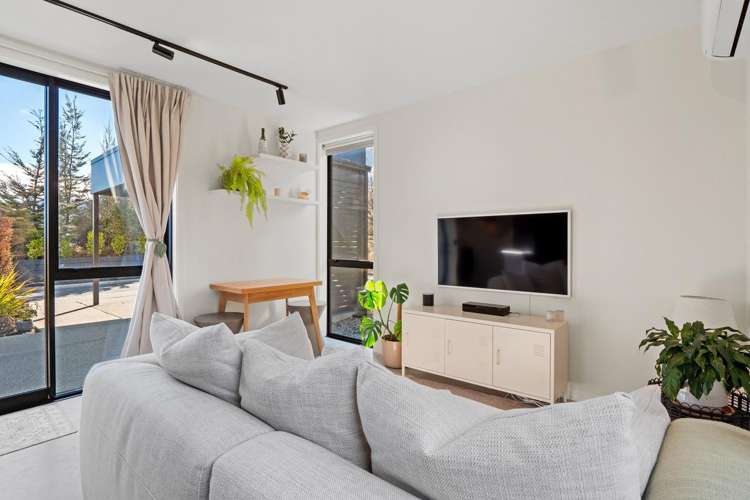 12 Elevator Lane Jacks Point_9