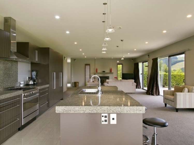 175 Hitiri Road Kinloch_13