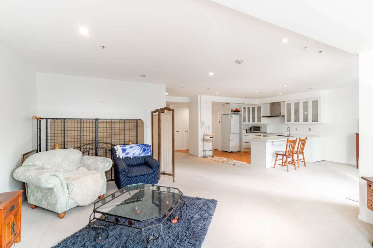 3F/205 Hobson Street_1