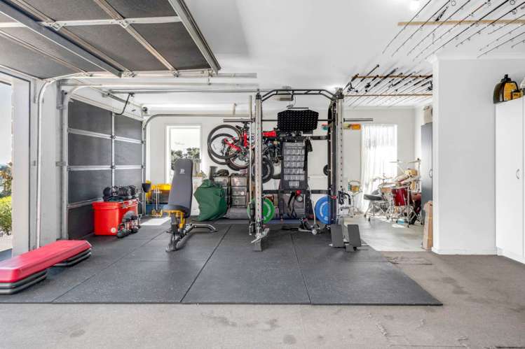 9 Gibbia Way Beachlands_35