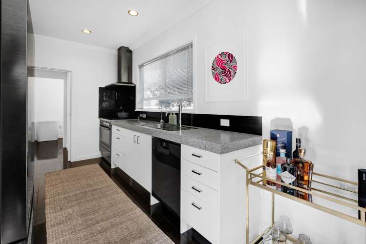 290 Devon Street West New Plymouth_5