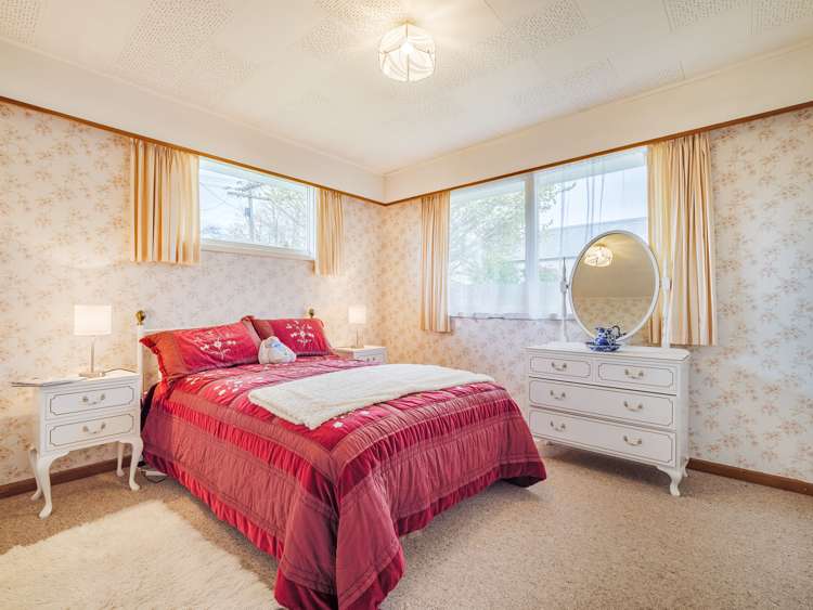 11 Harrington Street Lawrence_10