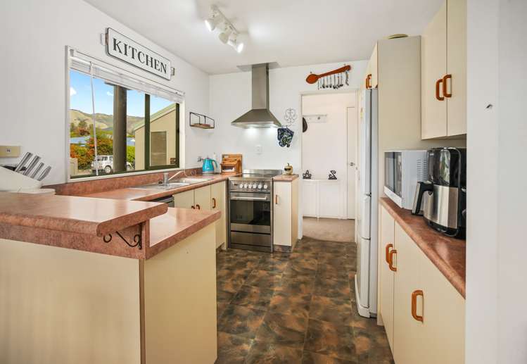 68 Kingsford Drive Stoke_10