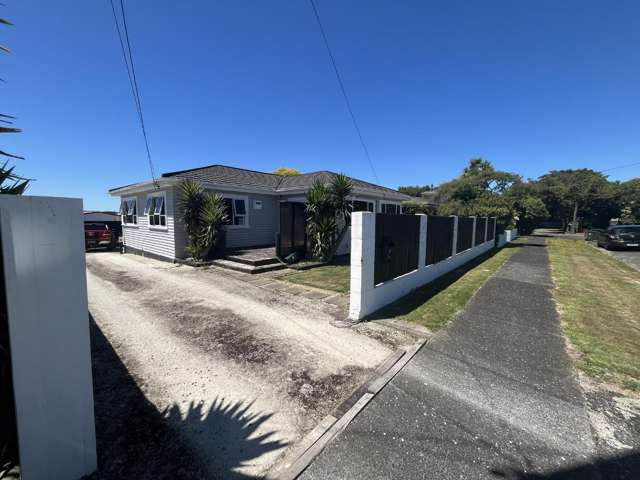 Charming 3-Bedroom Home with Office, Rumpus Room, and Scenic Rural Views