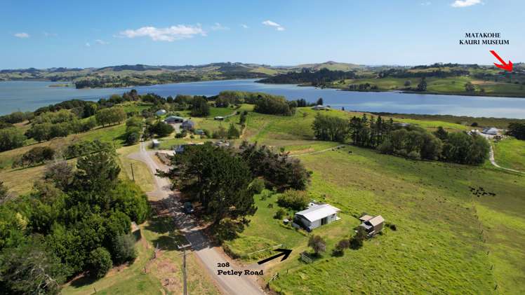 208 Petley Road Paparoa_13