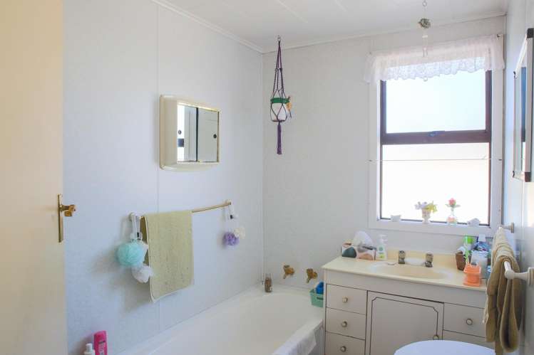 17 Spencer Street Bluff_17