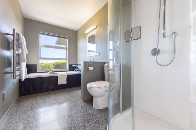 5 Ocean Vista Lane Paraparaumu_26