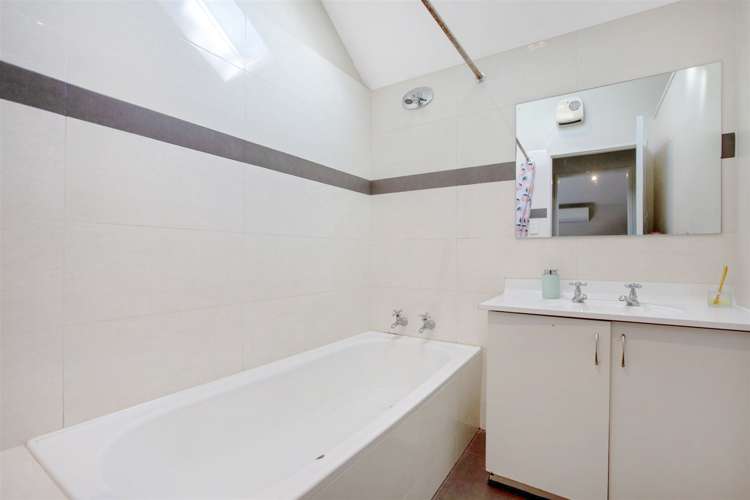 11 Rehua Lane Saint Albans_6