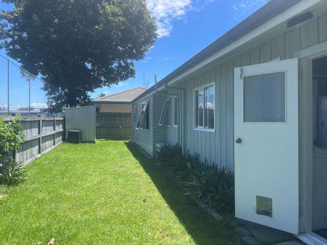 118A Fourteenth Ave 1047_2