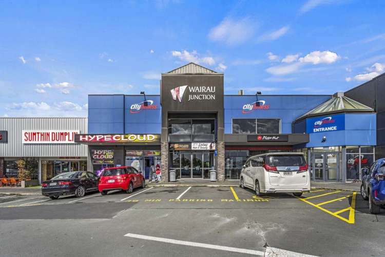 Units 12 & 16, 170 Wairau Road Wairau Valley_13