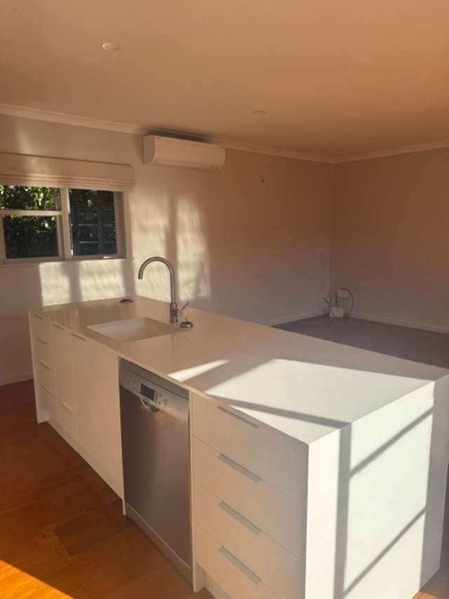  A/98 Victoria Street Onehunga_4