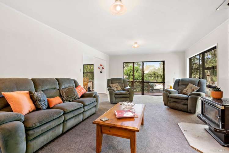 11 Tanglewood Place Cockle Bay_6