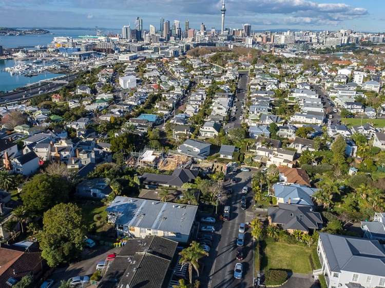 8/2 Westwood Terrace Saint Marys Bay_11