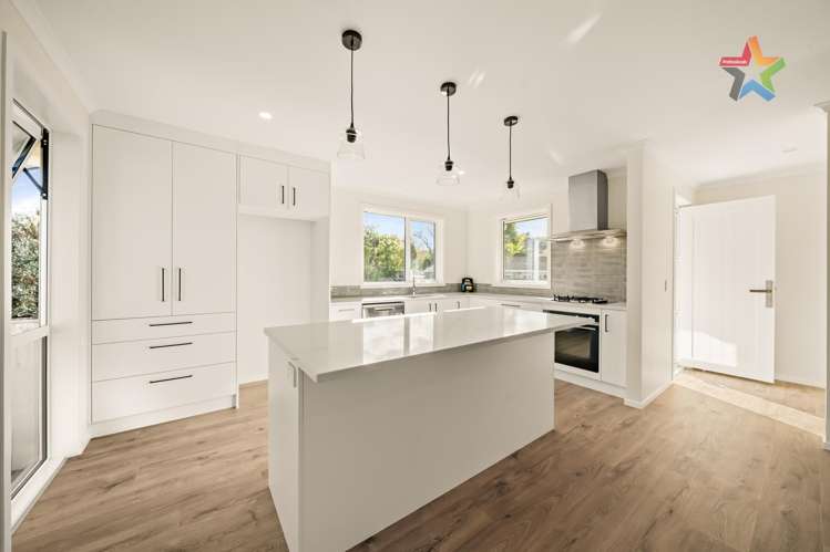 298a Stokes Valley Road Stokes Valley_1