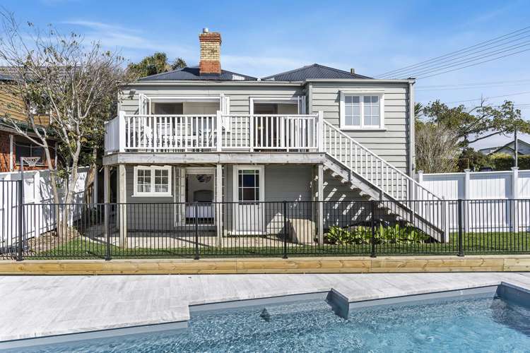 36 Calliope Road Devonport_18