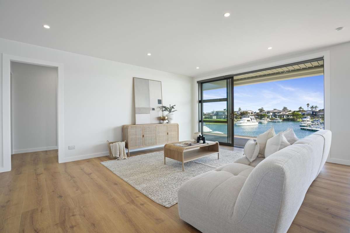 21 Fred Carr Place_3