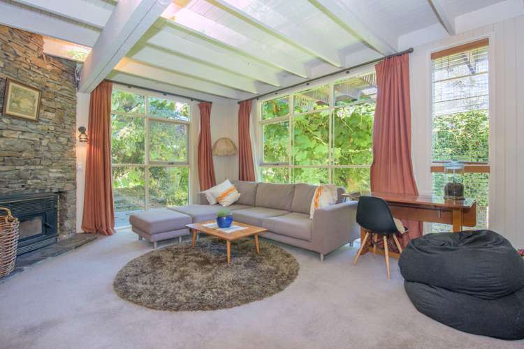 16 Mckerrow Place Fernhill/Sunshine Bay_8