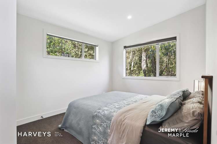 31C Woodfern Crescent Titirangi_13