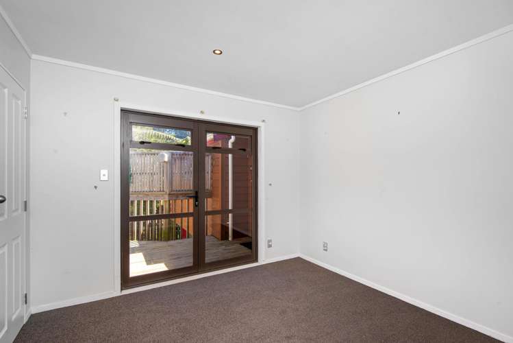 3 Peterhouse Street Tawa_16