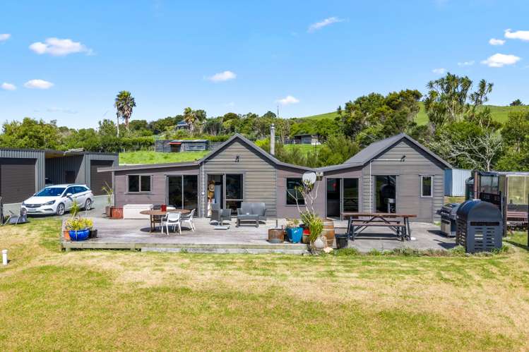 27 Waterview Crescent Kaiwaka_10