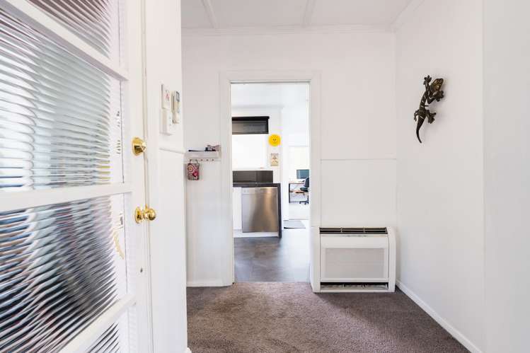 20 Waldron Crescent Green Island_25