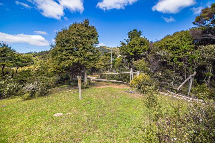39 Sandhills Road Great Barrier Island (Aotea Island)_15