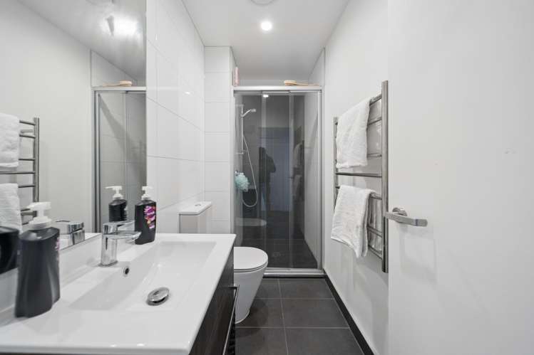 709/8 Lakewood Court Manukau Central_9