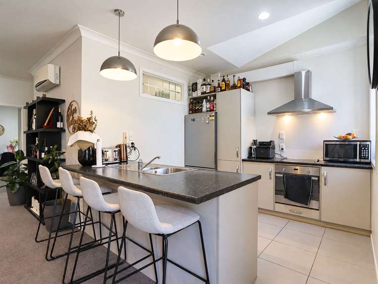 2/313 Victoria Street Hamilton Central_9