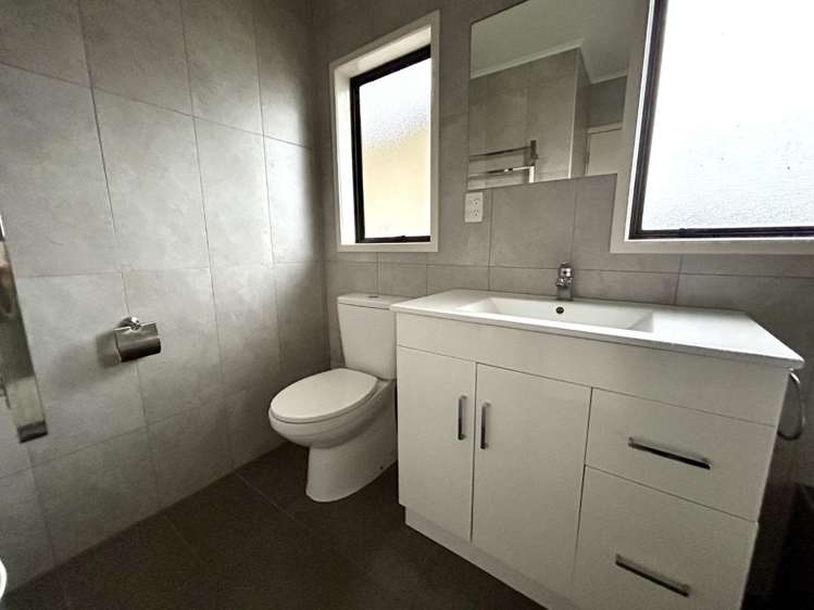 15a Corlett Street Utuhina_7