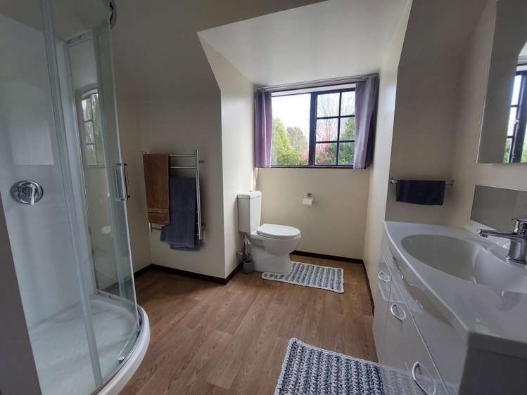 33 Railway Terrace Ohau_15