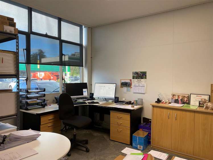 Suite 6 at 127 Collingwood Street Hamilton Central_1