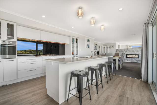 19 Seaview Crescent Hatfields Beach_1