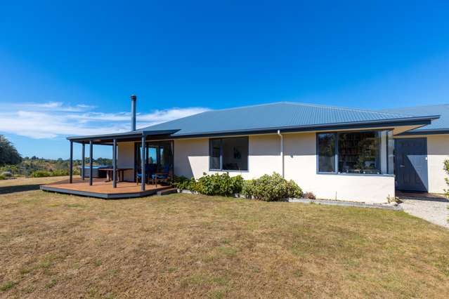 57 Dawson Road Upper Moutere_1