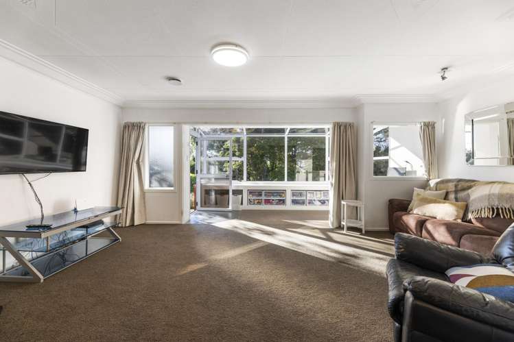 8 & 10 Gannet Lane Saint Leonards_8