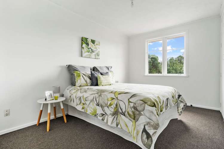 2 Helena Street Massey_14