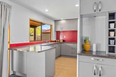 23 Barry Avenue_2