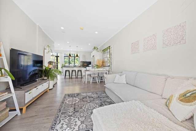 47/1 Ambrico Place New Lynn_4