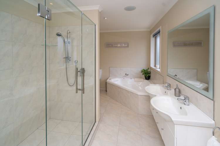 54 Westpark Drive Burnside_15