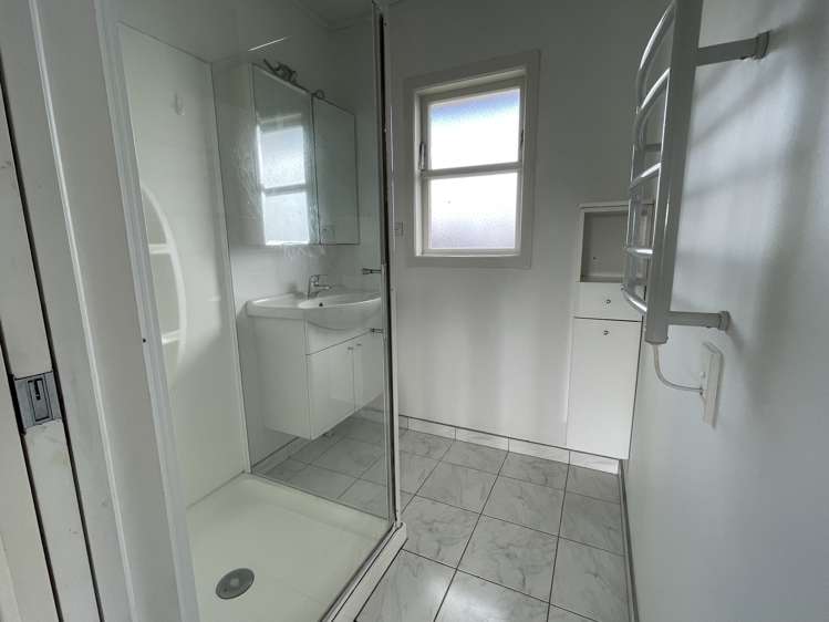 42 Durham Street Te Atatu Peninsula_9