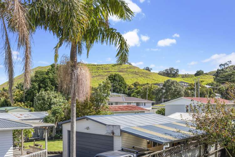 12 Koru Street Mangere Bridge_18