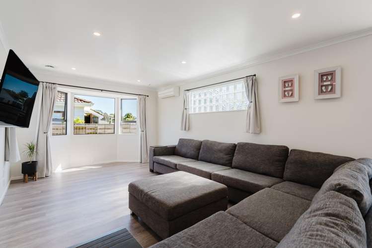 18 Jasmine Avenue Dinsdale_1